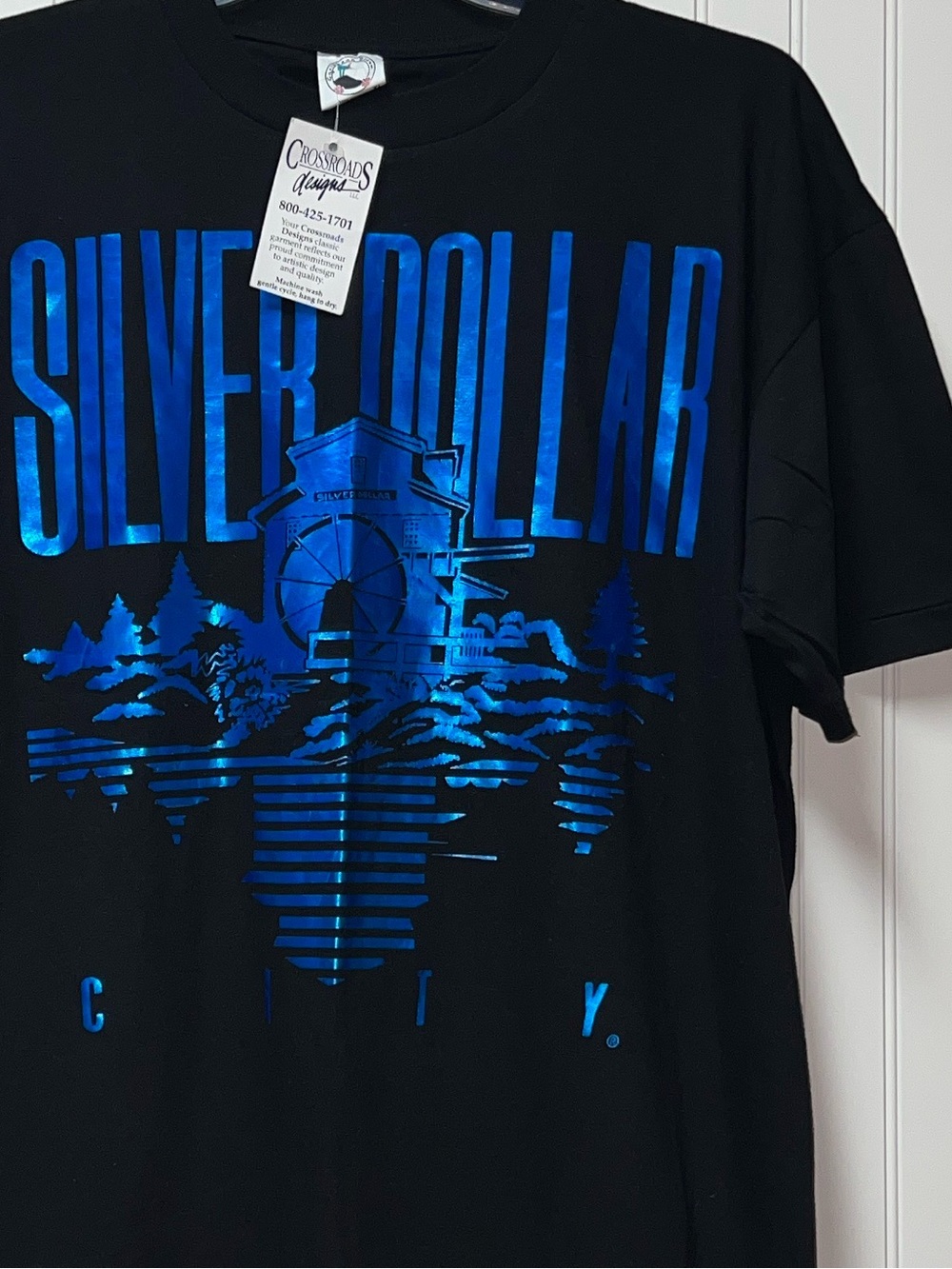 90s Silver Dollar City Foil Print Shirt XL NWT New Single Stitch